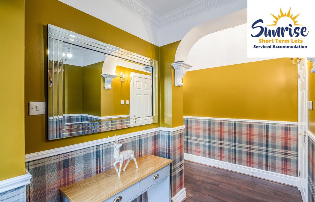 Scots-corner: Homely Riverside Retreat With Easy Access Apartment Dundee